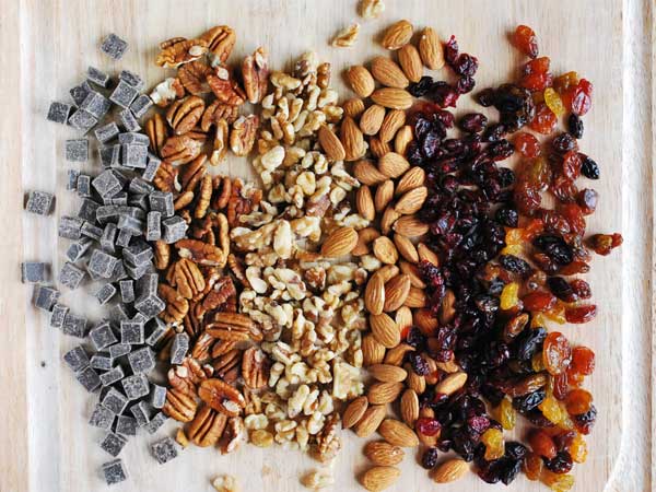 ultimate-trail-mix-by-diets-in-review